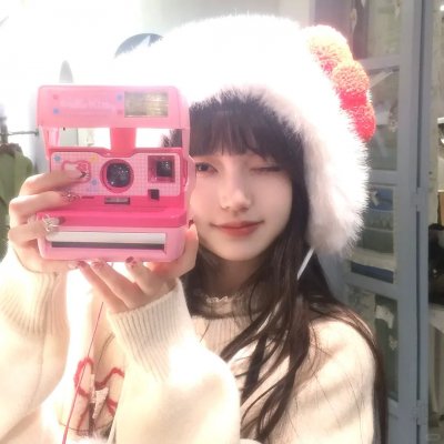敦君与女朋友